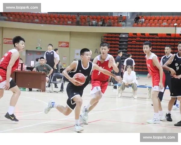 激烈对决再现赛场巅峰篮球队伍全力争夺冠军荣耀 激烈对决再现赛场巅峰篮球队伍全力争夺冠军荣耀